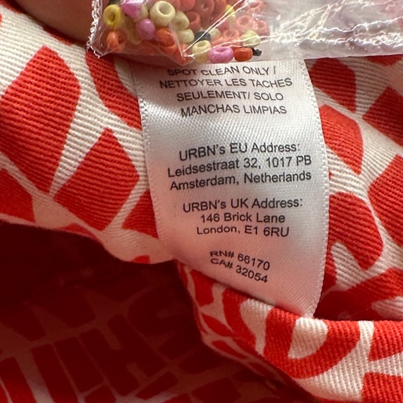 Anthropologie Hand-Beaded 'Tu Es Le Soleil' Clutch with Tassel - Picture 7 of 12